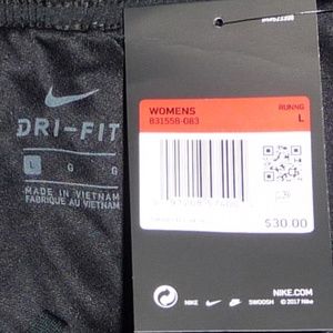 Nike Shorts - NWT Nike Dry Dri-Fit Tempo Run Shorts L Nike Shorts - NWT Nike Dry Dri-Fit Tempo Run Shorts L